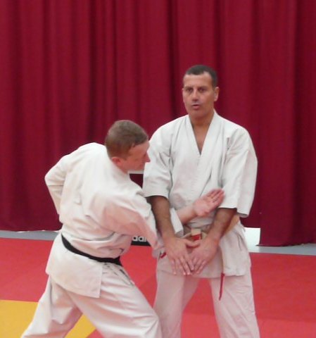 démonstration bunkai kata supérieur 2